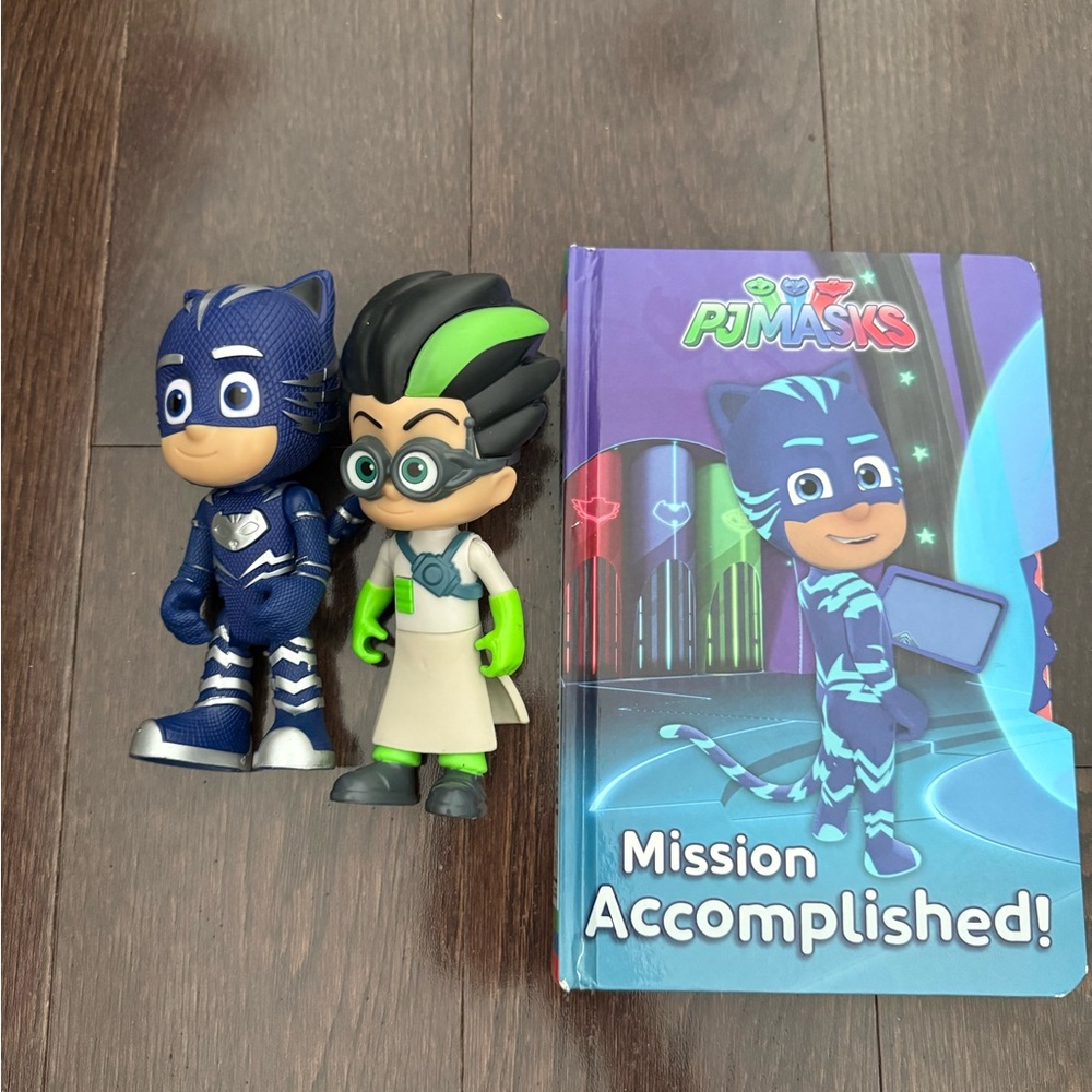 PJ Masks Talking Action Figure 6" Lot of 3 Catboy Romeo Just Play Toy and book